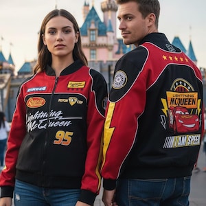 Bomber Disney Pixar Cars Saetta McQueen, giacca da corsa Piston Cup Racing, giacca unisex Disney abbinata agli outfit