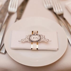 Personalized Chocolate Bar Wedding Favors: Elegant Bonbonniere