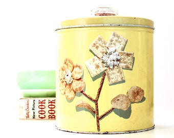 Vintage Krispy Kan Kitchen Canister - Vintage Kitchen Tin - Vintage Snack Tin - Vintage Yellow - Retro Kitchen - Vintage Home Decor