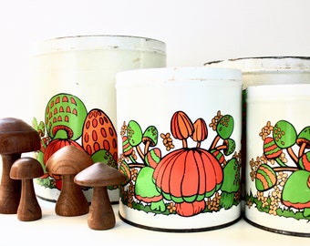 Ensemble de boîtes gigognes champignons vintage - cuisine rétro vintage - rangement vintage - décoration d'intérieur vintage - champignons vintage - Ballanoff