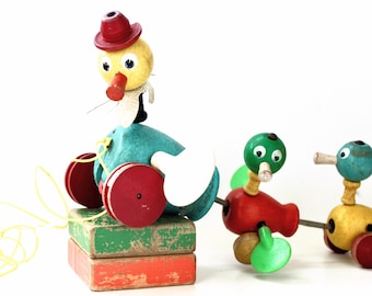 Vintage Pull Toy - Vintage Wooden Duck Pull Toy - Vintage Wooden Toy - Vintage Kids - Vintage Toy - Vintage Rainbow - Vintage Children