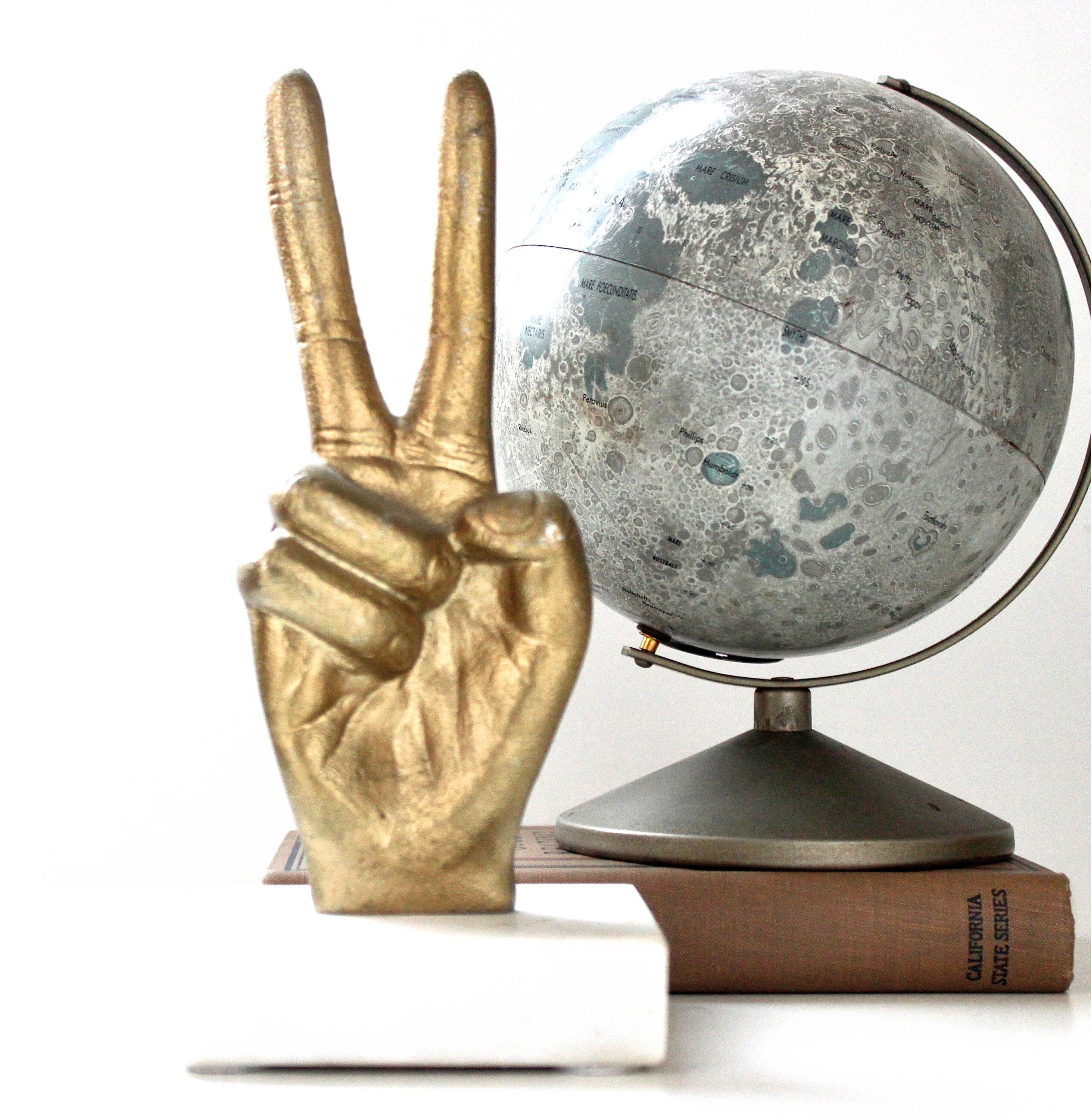 Vintage Peace Sign Hand - Vintage Hand Figurine - Vintage