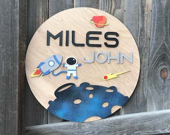 Astronaut and Rocket sign | Boys Room Decor | Outer Space Name Sign | New baby Gift | Boys Nursery Decor | over the Crib Sign