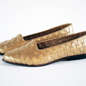 Golden Basket Weave Leather Pointed Toe Loafers Flats 7.5, 8 image 1