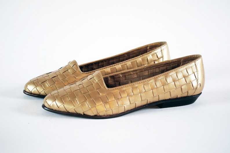 Golden Basket Weave Leather Pointed Toe Loafers Flats 7.5, 8 image 1