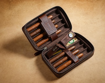 Personalized Leather Cigar Humidor Travel Case for 7 Cigars, Portable Cigar Box with Hygrometer & Humidifier, Luxury Gift for Men