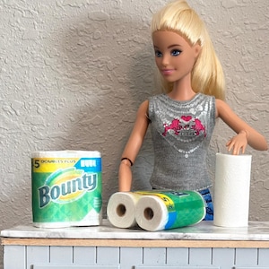Toalha de papel para casa de bonecas Bounty Miniatura | Réplica em escala 1/6 | Toalha de papel real para diorama, itens colecionáveis, acessórios para Barbie e muito mais.