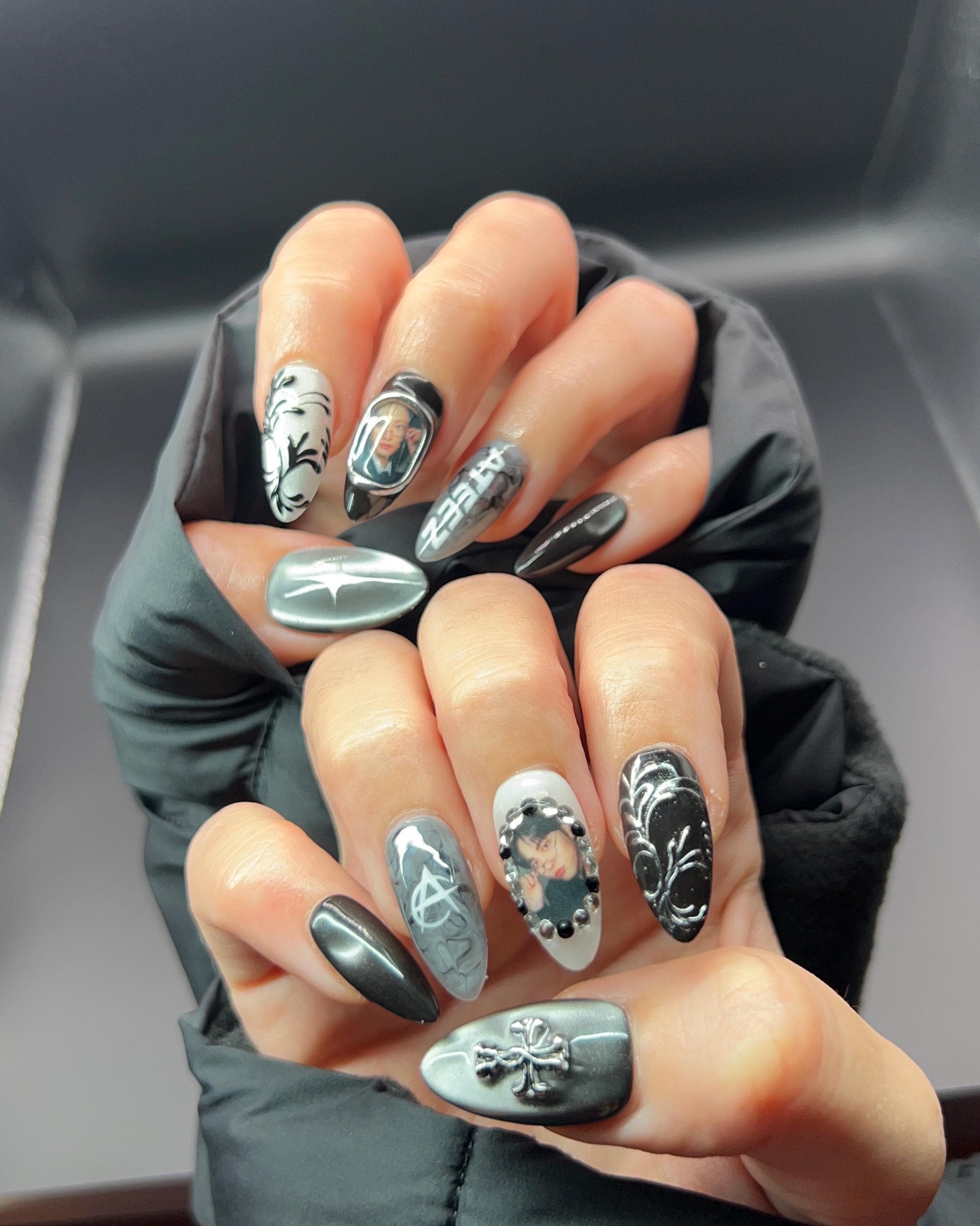 Fantasy Inspired Press-on Nails: Red, Black & Silver, Fanmade - Etsy