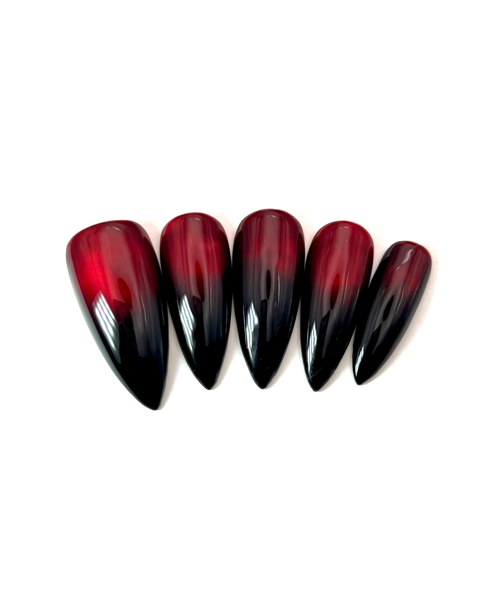 ブラッドムーンレッドブラックグラデーションキャットアイプレスオンネイル：ヴァンプゴスクローフェイクネイル - Etsy 日本