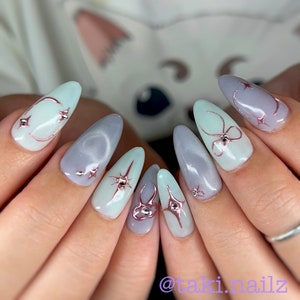 Pastel Jelly Press On Nails: Rose Gold Stars & Bows, Cat Eye Design