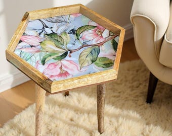 Tavolino laterale in legno di mango fatto a mano: tavolino decorativo con motivo floreale primaverile