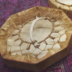 Antler handled deerhide &quot;Sunburst&quot; laced drum