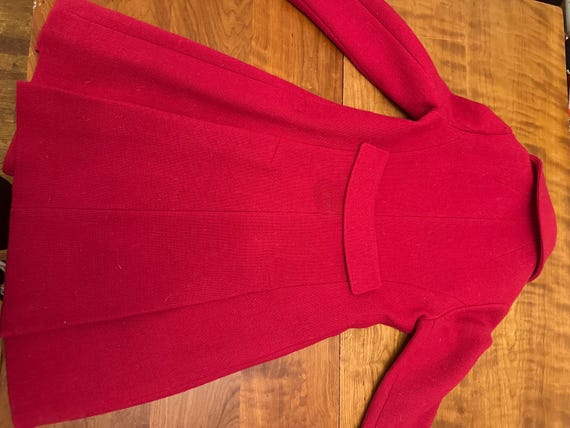 1960s Raspberry Wool Coat - image 5