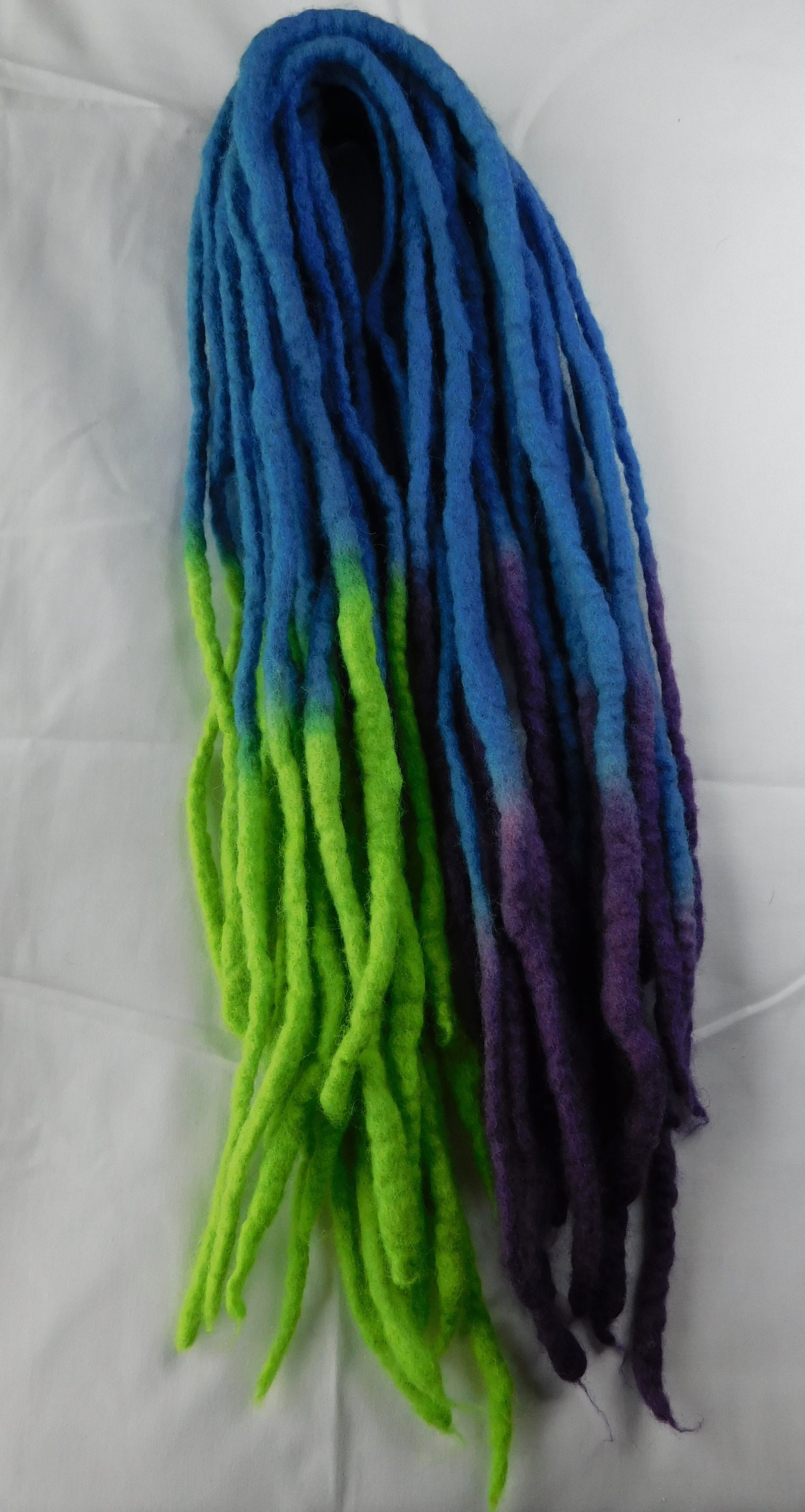 Green Wool Dreadlocks / 48 inch / 10 Pure Wool Dreadlocks / Felt Dreads / Wool Locks / Hair