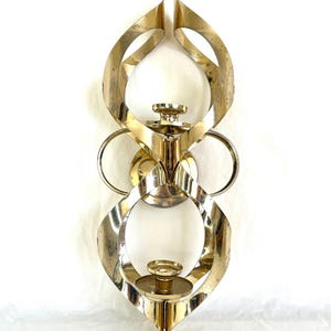 Aplique de pared dorado vintage estilo años 70 con dos candelabros