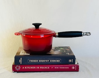 Le Creuset Red Saucepan Enamel Cast Iron #16 1.25 Quart With Lid