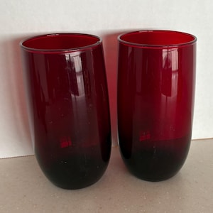 Vintage Ruby Red Glass Tumblers Set of 2 | Deep Cranberry Drink Glasses | Mid Century Modern Barware | 5.5 Inch Tall | Retro Kitchen Glasswa