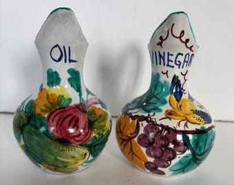 Vtg Handpainted Made in Italy 5.25” Oil and Vinegar Cruet Serving Set