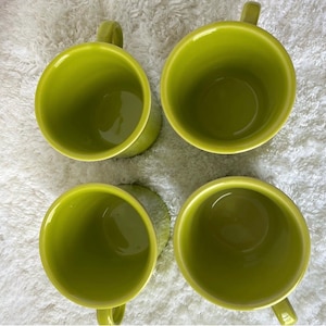 Vintage Homer Laughlin Fiestaware Fingerloop 10oz Lemongrass Lime Green Mugs