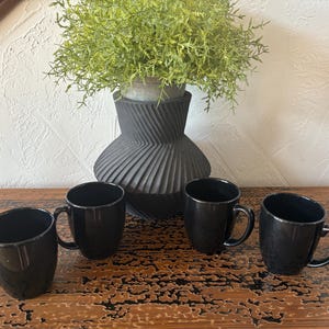 Corelle Coordinates Stoneware 4”  Black Coffee Tea Mugs Set of 4