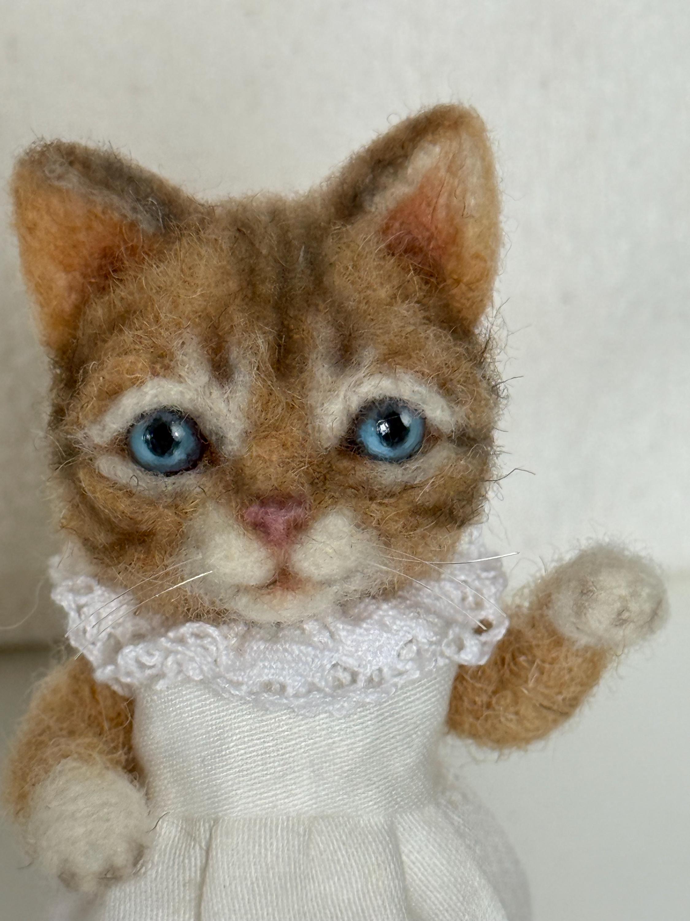 Moppet and Mittens – Needle Felted Wool Kittens in Cotton Dresses