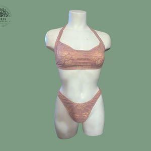 Lace Bandeau Bikini Set - Dancewear for Performances and Photoshoots in Mauve - Size S-M - Halter Neck with Adjustable Ties