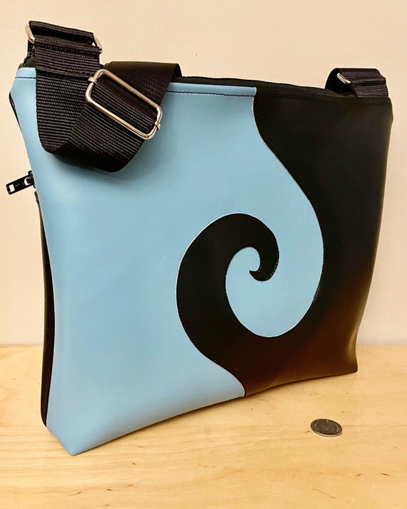 Chaos-Blue and Black w/adjustable strap- Amazon.com: Buckle-Down GS-W30721 Guitar Strap - Grunge  main image 3