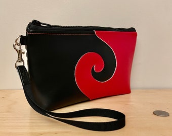 Black and Red Swirl Black and Red Wristlet