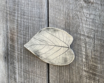 Handmade Spoon Rest / Small Space Spoon Rest / Leaf Imprint  Design Spoon Rest / Handmade Pottery Spoon Rest/ Coffee or tea Spoon Rest