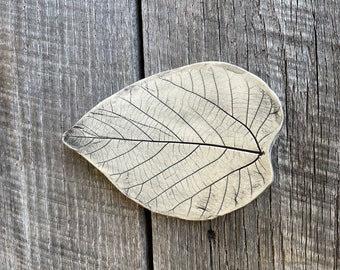 Handmade Spoon Rest / Small Space Spoon Rest / Leaf Imprint  Design Spoon Rest / Handmade Pottery Spoon Rest/ Coffee or tea Spoon Rest
