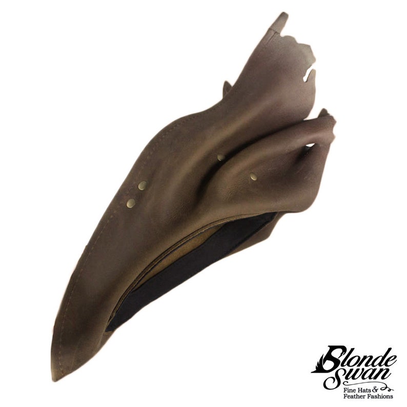 Brown Bloodborne-Inspired Hat image 5