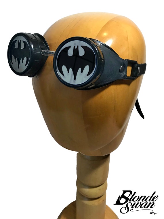 Batman Niños Gafas De Sol Con Gafas Que Coinciden Con ... Batman Niños Gafas De Sol Con Gafas Que Coinciden Con ...
