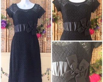 Vintage NOS 1960’s Black Wiggle Dress Cotton Lace Satin Bow Trim Size 2 4 XS