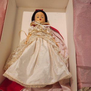 Madame Alexander Snow White - Etsy