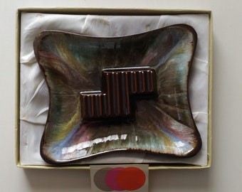 Mid-century Japanese ceramic ashtray with heavy glaze