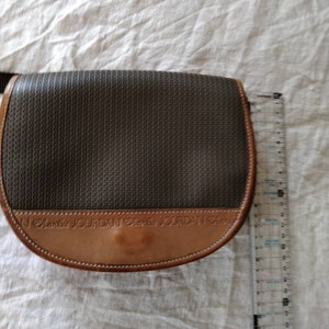 バッグ CHARLES JOUDAN Actif CHARLES JOURDAN Actif. Tan and Olive Vinyl and Leather
