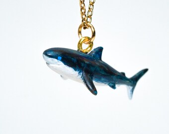 Hand-Carved Orca Shark Wood Pendant Necklace - Acrylic-Painted Waterproof Animal Jewelry, Unique Nature Gift