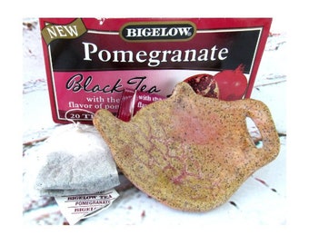 ceramic tea bag holder, tea bag rest -Pottery Dish, Teabag Dish, tea lovers gift , kitchen décor, pottery tea bag holder   # 157