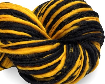 Super Bulky Handspun Yarn 120 Yards Black and Gold soft fluffy thick and thin commercially dyed merino wool weaving knitting crochet weaving