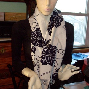 Handmade Traditional Japanese Pattern Cotton Scarf or Shawl