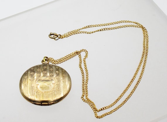 1930s RGP Etched Locket, 1 20 12ktGF Chain, Antiq… - image 2