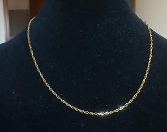 Cadena serpentina vintage de oro italiano de 14 quilates y 15"