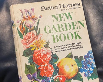 NEW GARDEN BOOK Better Homes & Gardens Vintage 1974 Ring Binder Plants Yard Construction