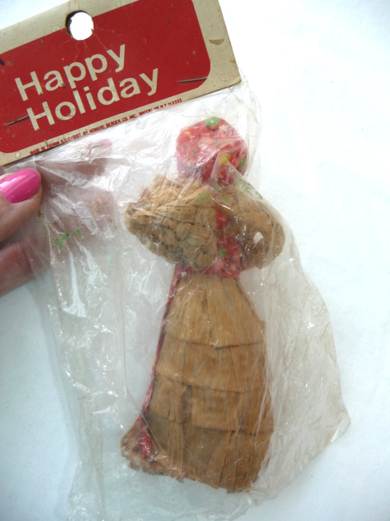CORN HUSK Woman, Vintage Happy Holiday Decor, NOS, Howard Berger, Woman with Basket image 2