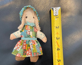 HOLLY HOBBIE Doll, Miniature Doll, Vintage 1970s, Knickerbocker, Small Stuffed Doll, Vintage Toy, Rare Miniature Doll