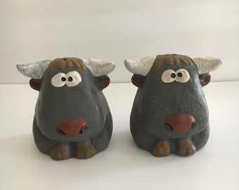 Bulls Salt Pepper Shaker Set, Cows, Vintage, Two Shaker Set, Country Kitchen