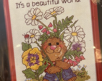 SUZY'S ZOO Counted Cross Stitch Kit Beautiful World Janlynn brand Vintage 1987 Sewing Kit