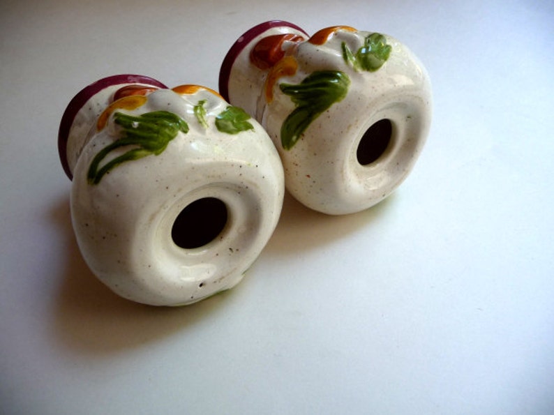 Vintage Shakers Glass Dispenser Vintage Kitchen Salt Pepper Retro Kitchen Mushrooms Seasoning Collectible