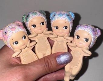 Custom Sonny Angel Bedazzled Hippers!