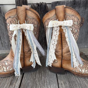 Trendy Removable Blue, White & lace ribbon Western cowboy cowgirl Boot Bows for wedding or Country Music Concert outfit Accessory Boot bling